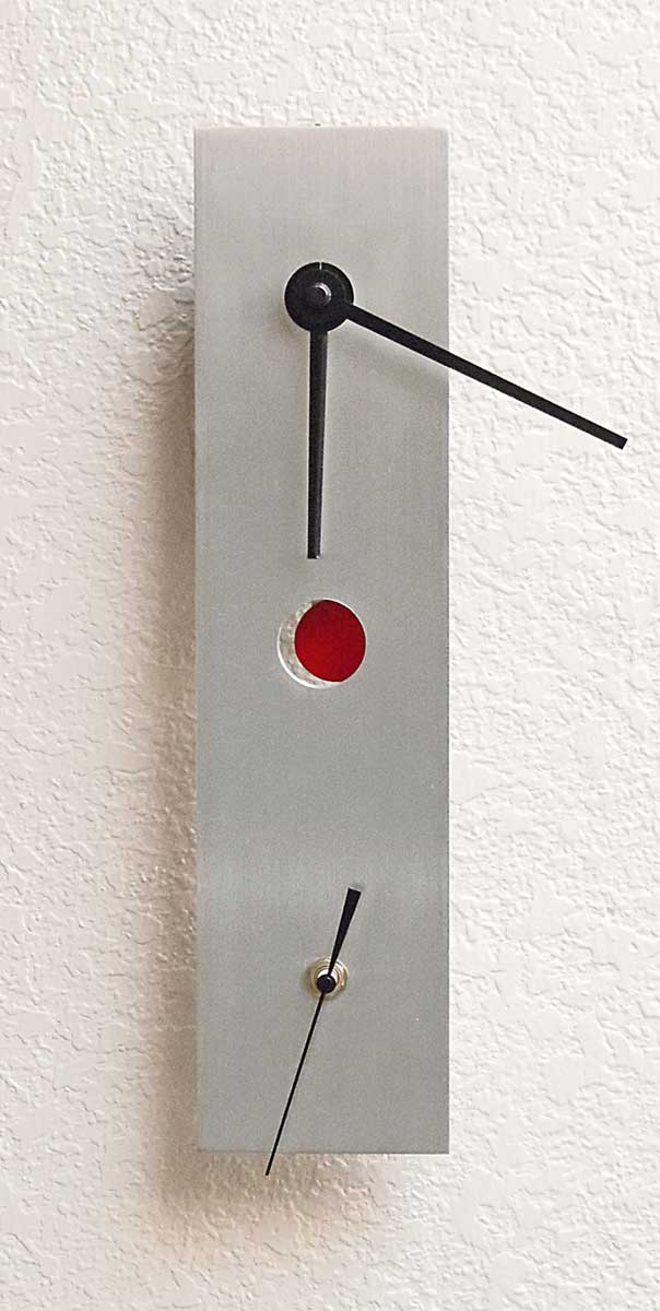 Aluminum Type 3 Pendulum Wall Clock